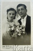 Lata 30., Ryga, Łotwa.
Portret ślubny Jana Oszmiago (Ošmjago), brata Sabiny Duki i jego żony.
Fot. NN, zbiory Archiwum Historii Mówionej Ośrodka KARTA i Domu Spotkań z Historią, udostępniła Sabina Duka w ramach projektu 