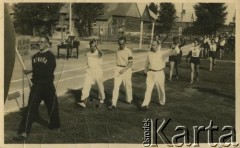 Lata 40., brak miejsca.
Zawodnicy polskiego klubu sportowego w Rydze 