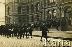 Przed 1939, Ryga, Republika Łotewska.
Defilada drużyny harcerskiej.
Fot. NN, zbiory Archiwum Historii Mówionej Ośrodka KARTA i Domu Spotkań z Historią, udostępnił Stanisław Czaman w ramach projektu 