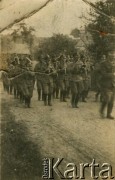 Przed 1939, brak miejsca.
Koncert orkiestry Wojska Polskiego II RP.
Fot. NN, zbiory Archiwum Historii Mówionej Ośrodka KARTA i Domu Spotkań z Historią, udostępniła Elwira Miegórska w ramach projektu 