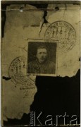 1925, Ostróg, woj. wołyńskie, Polska.
Dowód osobisty Wincentego Karpińskiego, dziadka Jadwigi Bobrowej (strona 1/6).
Zbiory Archiwum Historii Mówionej Ośrodka KARTA i Domu Spotkań z Historią, udostępniła Jadwiga Bobrowa w ramach projektu 