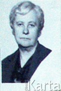 Brak daty, brak miejsca.
Portret kobiety. Fotografia z archiwum rodzinnego Izabeli Mickiewicz.
Fot. NN, zbiory Archiwum Historii Mówionej Ośrodka KARTA i Domu Spotkań z Historią, udostępniła Izabela Mickiewicz w ramach projektu 