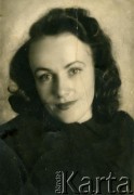 Lata 50., Słonim, Białoruska SRR.
Portret Roty Popławskiej, przyjaciółki z pracy Czesławy Parnickiej z domu Krawczenko.
Fot. NN, zbiory Archiwum Historii Mówionej Ośrodka KARTA i Domu Spotkań z Historią, udostępniła Czesława Parnicka w ramach projektu 