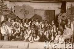 Lata 20., Słonim, woj. nowogródzkie, Polska.
Przedstawienie teatralne 