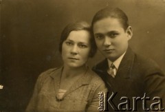 Przed 1939., brak miejsca.
Portret z rodzinnego archiwum Dany Iwanowskiej.
Fot. NN, zbiory Archiwum Historii Mówionej Ośrodka KARTA i Domu Spotkań z Historią, udostępniła Dana Iwanowska w ramach projektu 