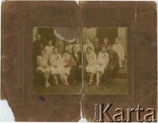 Przed 1939, brak miejsca.
Fotografia rodzinna ze zbiorów Dany Iwanowskiej.
Fot. NN, zbiory Archiwum Historii Mówionej Ośrodka KARTA i Domu Spotkań z Historią, udostępniła Dana Iwanowska w ramach projektu 