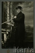 Przed 1918, Wilejka, zabór rosyjski.
Portert żołnierza Armii Carskiej wykonany w atelier fotograficznym 