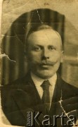 Przed 1939, Smołweczki, woj. wileńskie, Polska.
Franciszek Rogowski – ojciec Aleksandry Surwiłło.
Fot. NN, zbiory Archiwum Historii Mówionej Ośrodka KARTA i Domu Spotkań z Historią, udostępniła Aleksandra Surwiło w ramach projektu 