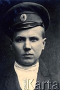 Przed 1917, Cesarstwo Rosyjskie.
Portret żołnierza armii carskiej.
Fot. NN, zbiory Archiwum Historii Mówionej Ośrodka KARTA i Domu Spotkań z Historią, udostępnił Mieczysław Rodziewicz w ramach projektu 