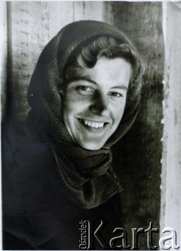 1957, Igarka, Kraj Krasnojarski, ZSRR.
Genowefa Żytowt
Fot. NN, zbiory Archiwum Historii Mówionej Ośrodka KARTA i Domu Spotkań z Historią, udostępniła Genowefa Żytowt w ramach projektu 