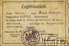 20.02.1916, brak miejsca.
Dokument potwierdzający przyznanie brązowego medalu zasługi Leopoldowi Jankowskiemu.
Fot. NN, zbiory Archiwum Historii Mówionej Ośrodka KARTA i Domu Spotkań z Historią, udostępnił Dom Polski w Kaczyce w ramach projektu 