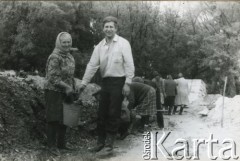 Lata 90., Kimbarówka, Mozyrz, Białoruś.
Prace przy remoncie i odbudowie kościoła św. Michała Archanioła i zabudowań klasztoru cystersek.
Fot. NN, zbiory Ośrodka KARTA