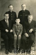 Przed 1939, brak miejsca.
Fotografia rodzinna.
Fot. NN, zbiory Archiwum Historii Mówionej Ośrodka KARTA i Domu Spotkań z Historią, udostępniła Maria Pustelnik w ramach projektu 