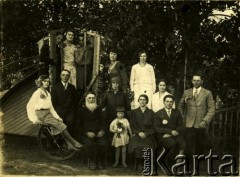 Przed 1939, brak miejsca.
Fotografia rodzinna z archiwum prywatnego Zofii Zalewskiej.
Fot. NN, zbiory Archiwum Historii Mówionej Ośrodka KARTA i Domu Spotkań z Historią, udostępniła Zofia Zalewska w ramach projektu 