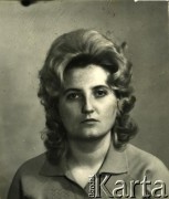 Ok. 1960, brak miejsca.
Portret kobiety.
Fot. NN, zbiory Archiwum Historii Mówionej Ośrodka KARTA i Domu Spotkań z Historią, udostępniła Zina Zielińska w ramach projektu 