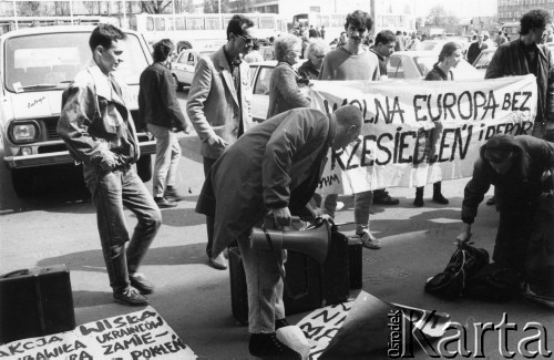 22.04.1990, Gdańsk, Polska.
Manifestacja pod Halą Olivia w związku ze zbliżającą się 43. rocznicą Akcji 