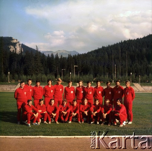 1972, Zakopane, Polska.
Polska reprezentacja piłki nożnej podczas zgrupowania.
Fot. Lubomir T. Winnik, zbiory Ośrodka KARTA