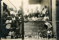 Brak daty, Rosario, prowincja Santa Fe, Argentyna.
Polska szkoła powszechna.
Fot. NN, zbiory Biblioteki Polskiej im. Ignacego Domeyki w Buenos Aires (Biblioteca Polaca Ignacio Domeyko)